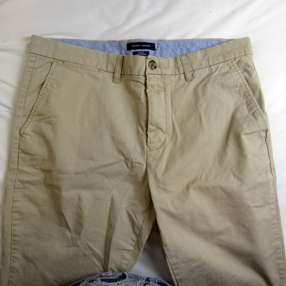Tommy Hilfiger Slim Fit Chino Khaki Stretch Straight Size 36x32 Actual 36x30.5